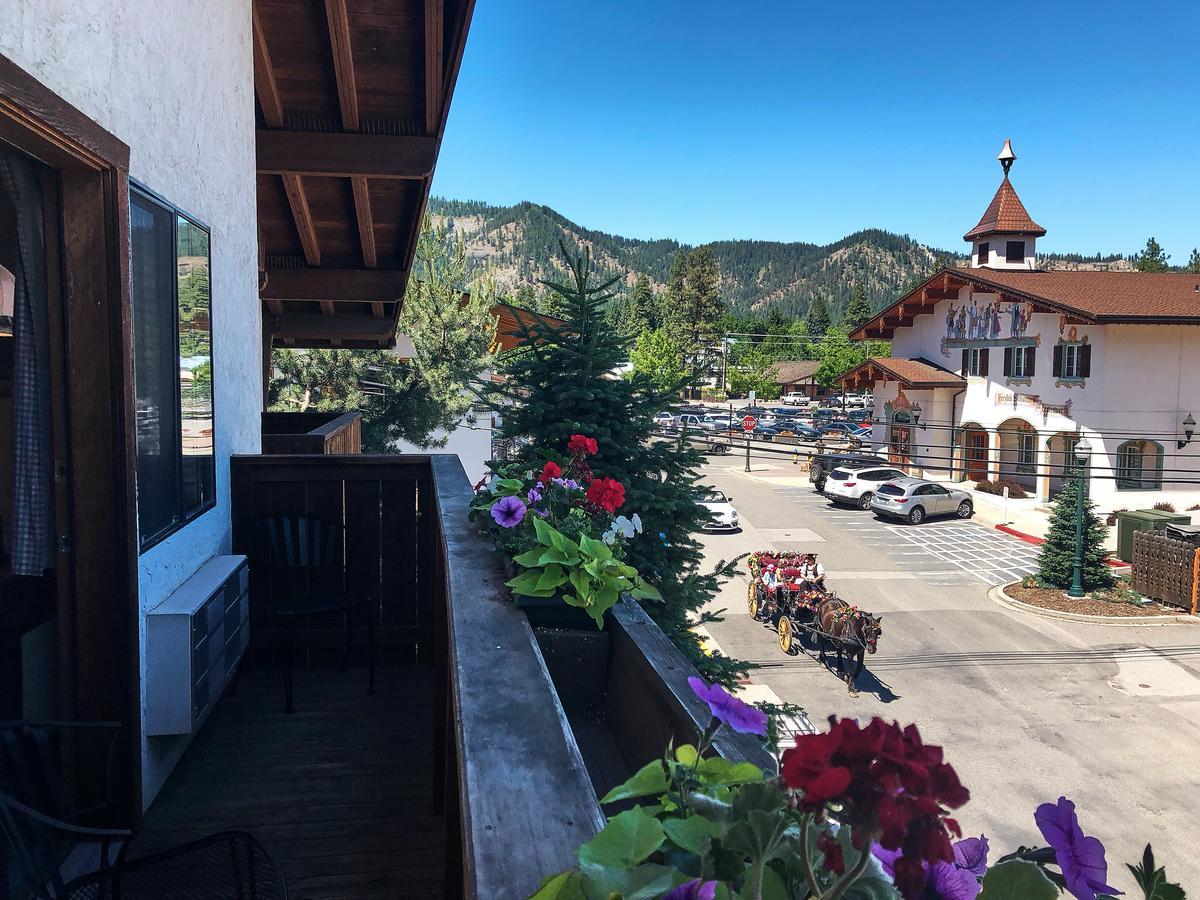 Hotel Pension Anna Leavenworth Exteriör bild